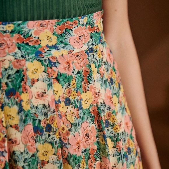 NWT Sezane Alicia Skirt Pastel Florals sz36 - Picture 2 of 4